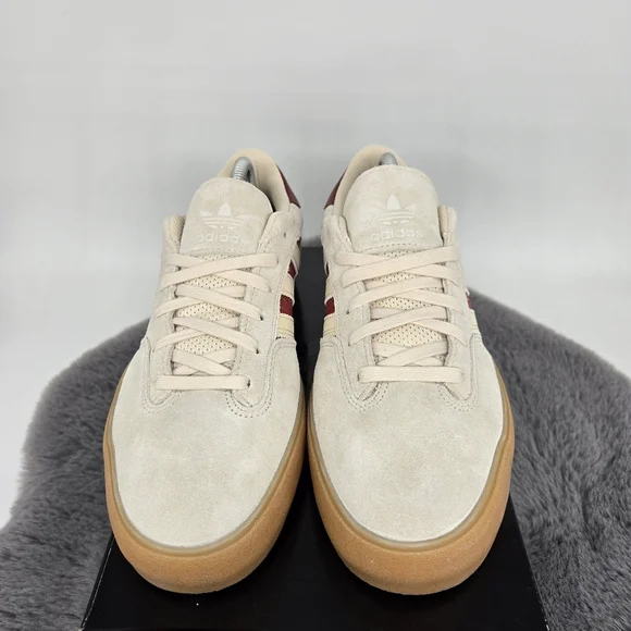 adidas Matchbreak Super Wonder White Preloved Ruby Gum Men's Shoes Size 12 New - Picture 2 of 8